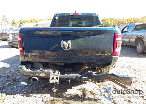 2020 Ram 1500 Laramie 4X4 5'7 Box from USA, damaged, VIN 1C6SRFJTXLN219802